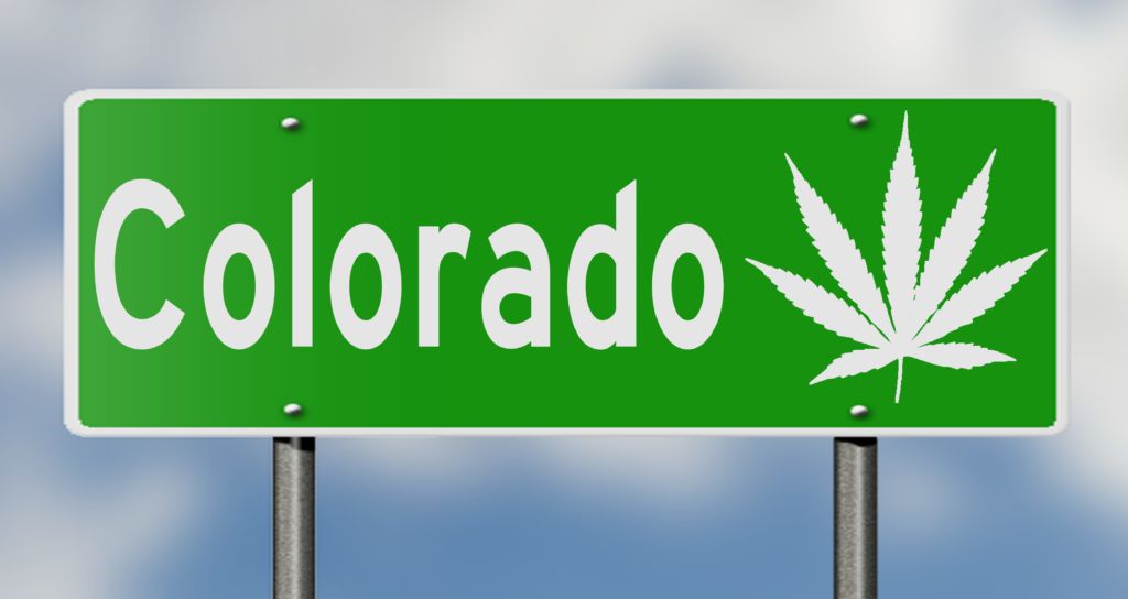 how do I get medical marijuanas card renewal in colorado,